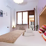 Apartment Estate A 70m Dal Mare 2 2 Bagni Con Balconi In Centro