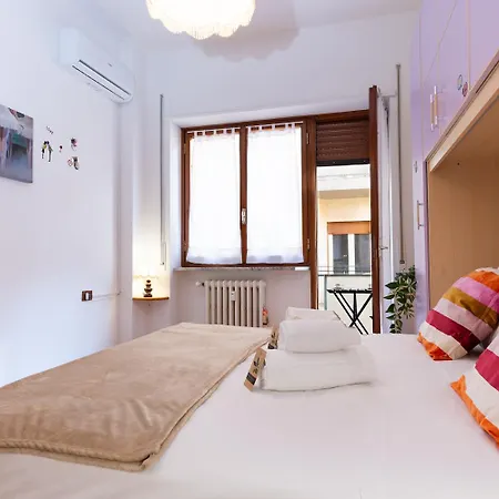 شقة Promo Inizio Anno, 2 E 2 Bagni In Centro Citta A Pochi Passi Da Piazza Salotto