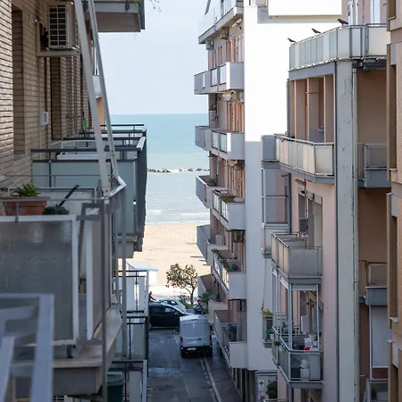 公寓 Promo Inizio Anno, 2 E 2 Bagni In Centro Citta A Pochi Passi Da Piazza Salotto *