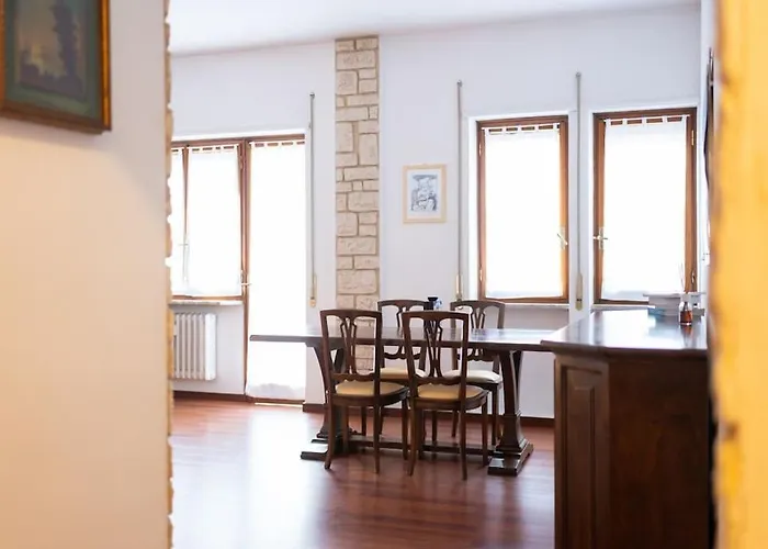 Appartamento Promo Inizio Anno, 2 E 2 Bagni In Centro A Pochi Passi Da Piazza Salotto *