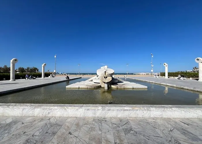 Appartamento Promo Inizio Anno, 2 E 2 Bagni In Centro A Pochi Passi Da Piazza Salotto