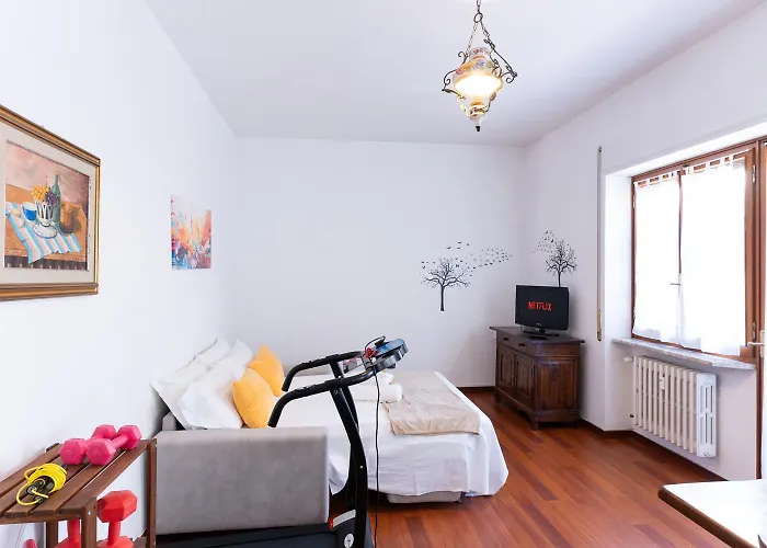 Апартаменты 2 Con Balcone In Centro Citta E Mare, 2 Bagni *