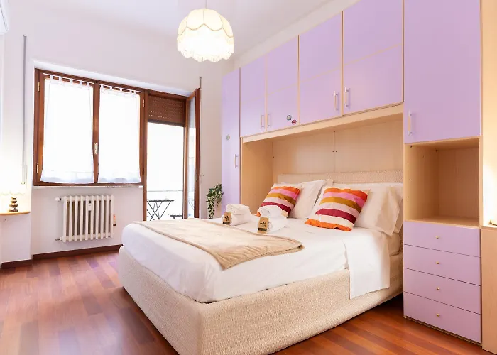 2 Con Balcone In Centro Citta E Mare, 2 Bagni