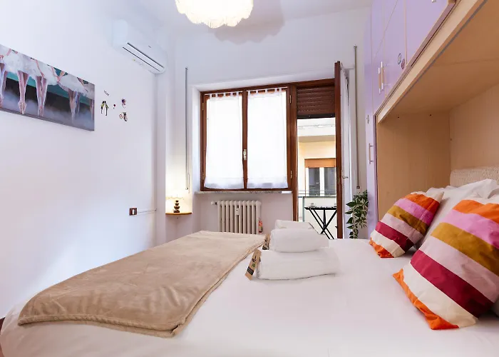 Апартаменты 2 Con Balcone In Centro Citta E Mare, 2 Bagni