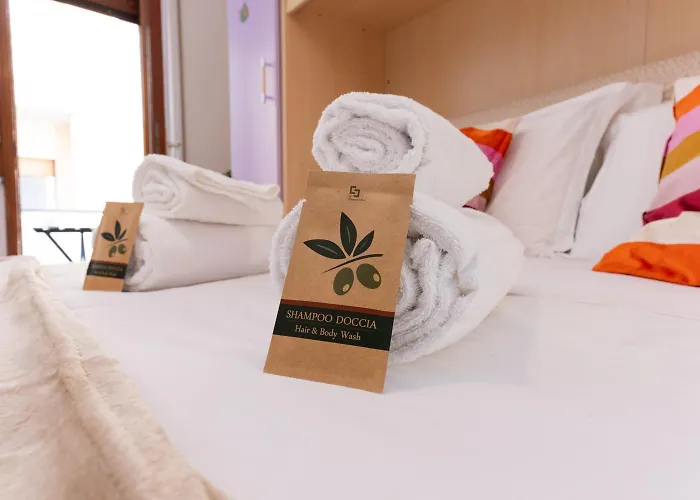 Апартаменты 2 Con Balcone In Centro Citta E Mare, 2 Bagni