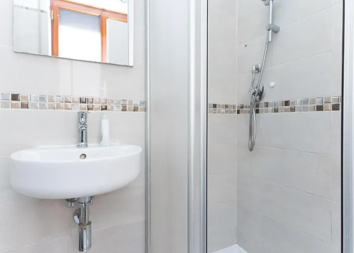 2 Con Balcone In Centro Citta E Mare, 2 Bagni Пескара